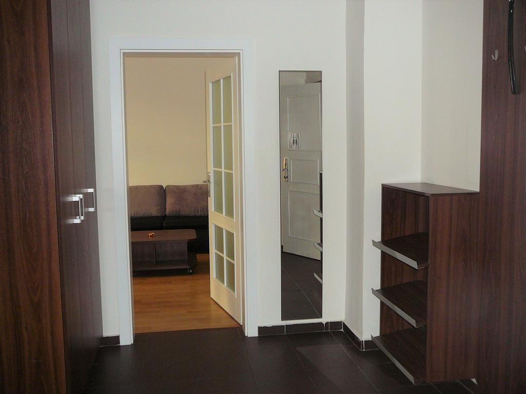 Lion Apartments Medena, Big Size, High Ceilings Pressburg Exterior foto