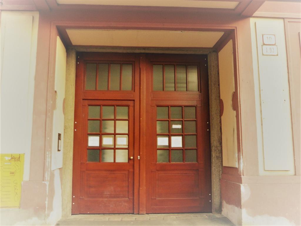 Lion Apartments Medena, Big Size, High Ceilings Pressburg Exterior foto
